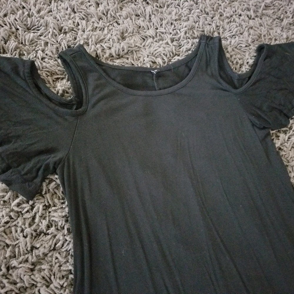 Grey Open Shoulder Mid Length Dress Size M